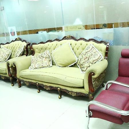 Golden Square Hotel Apartments 迪拜 外观 照片