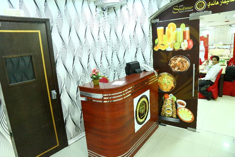 Golden Square Hotel Apartments 迪拜 外观 照片