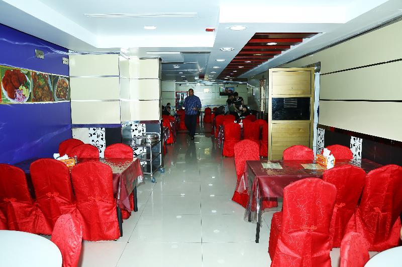 Golden Square Hotel Apartments 迪拜 外观 照片
