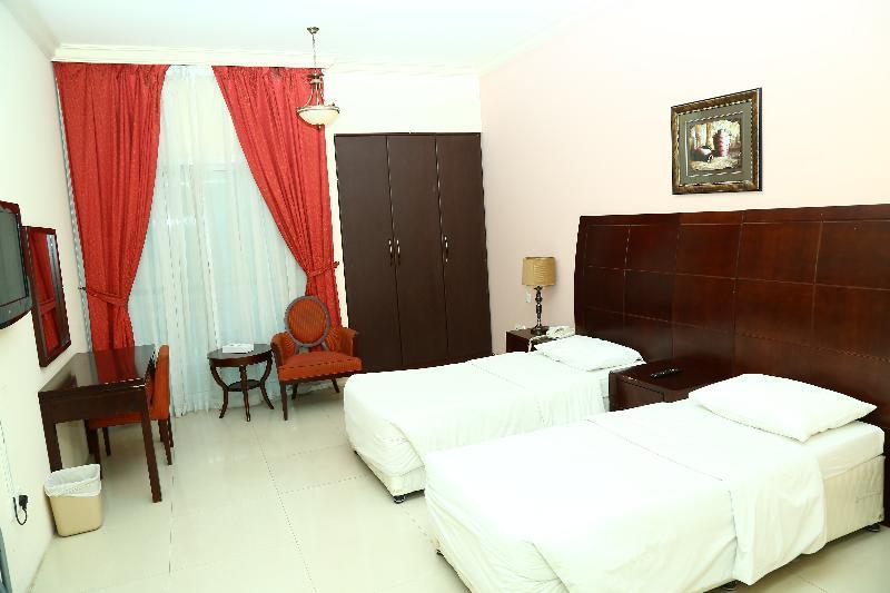 Golden Square Hotel Apartments 迪拜 外观 照片