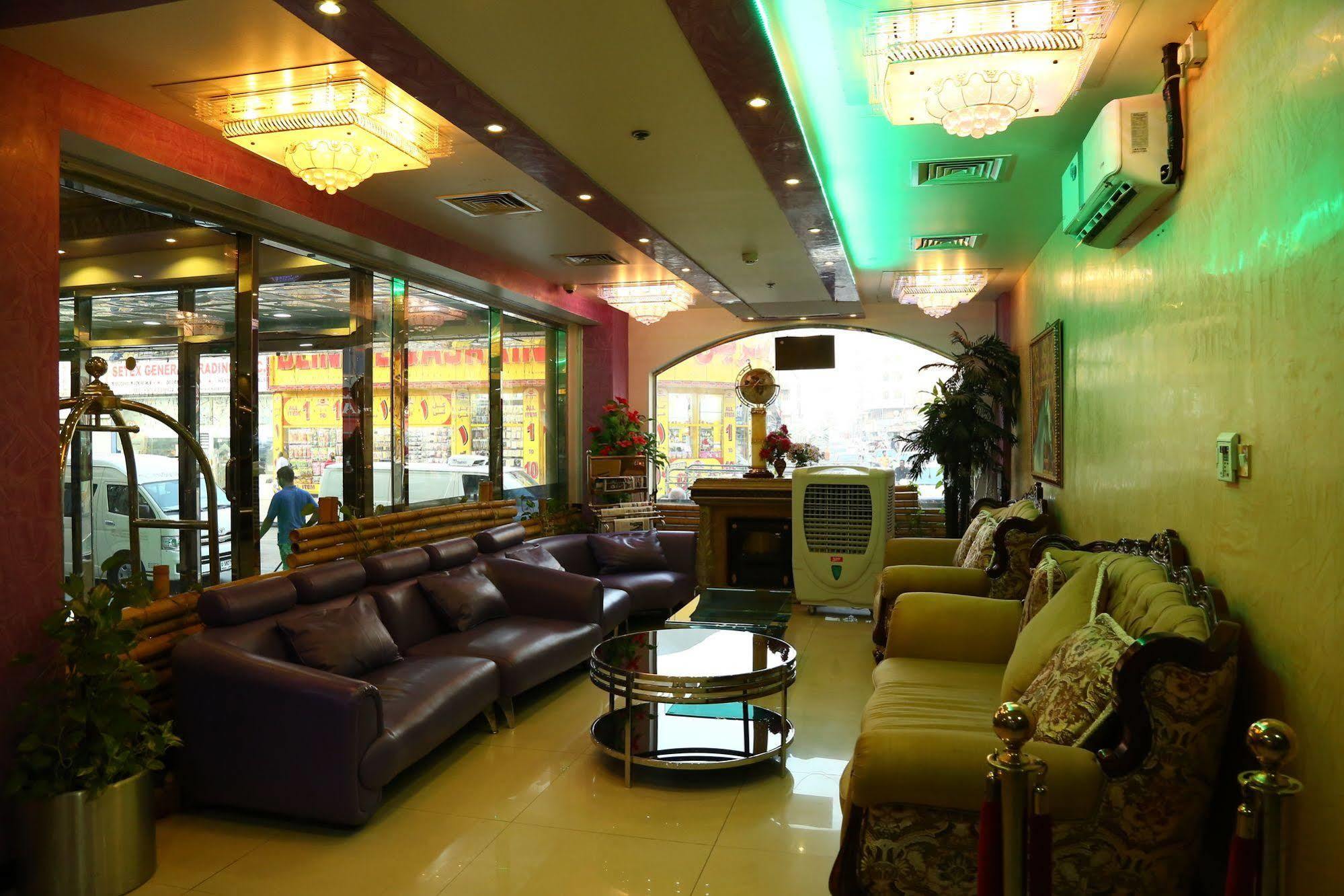 Golden Square Hotel Apartments 迪拜 外观 照片