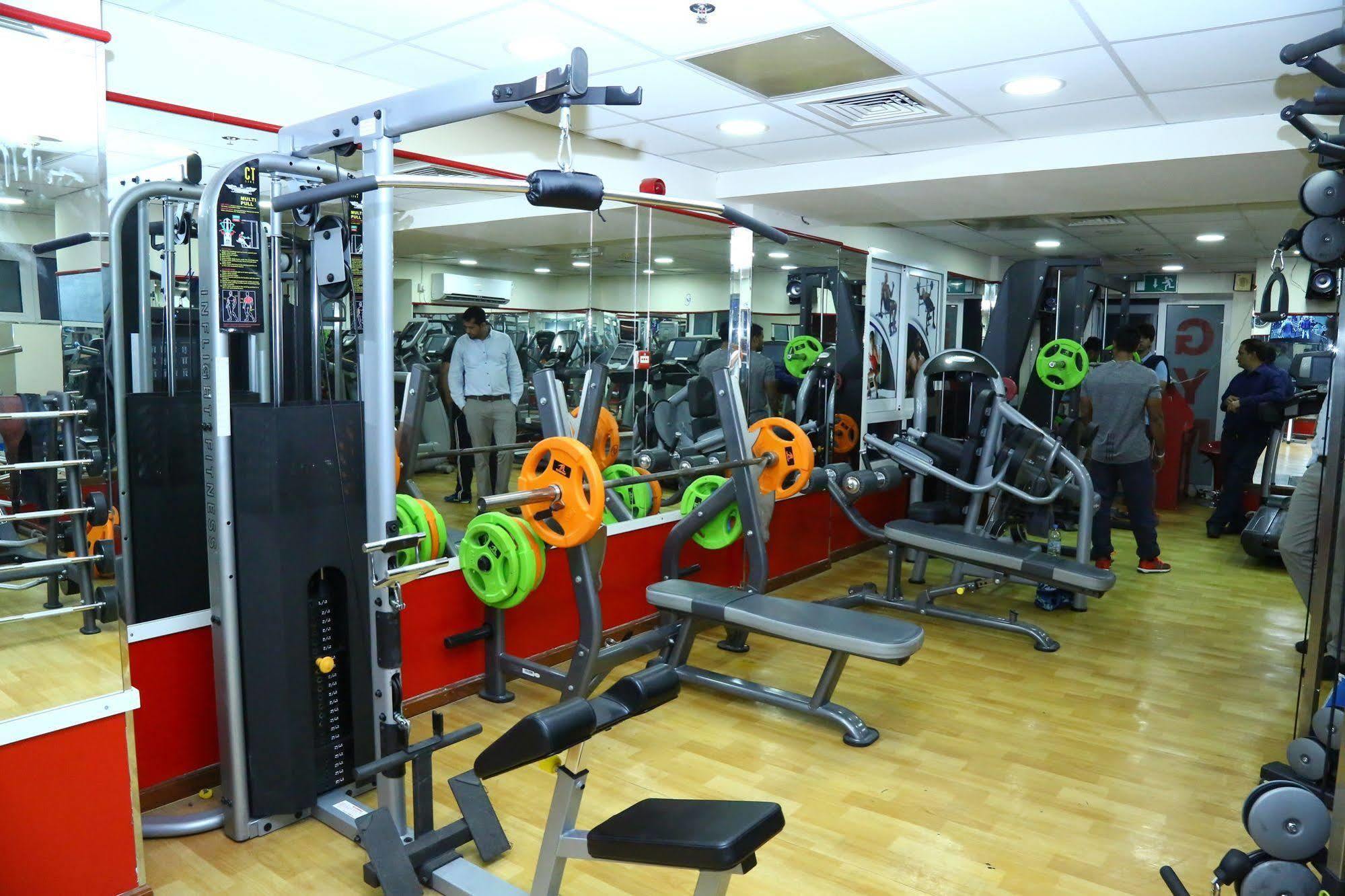 Golden Square Hotel Apartments 迪拜 外观 照片